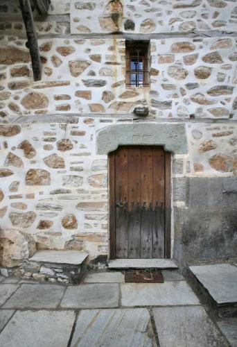 Pelion Belvedere - THE MANSION