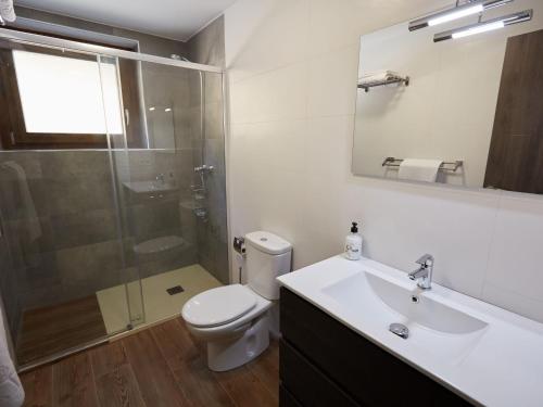 Cozy Mansion in Cangas de Onis with Meadow View