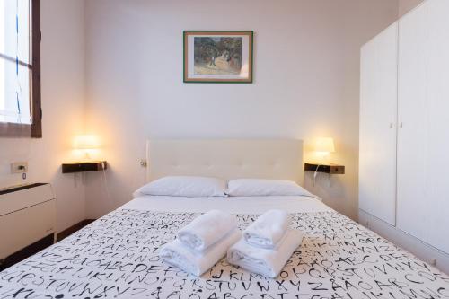 Two-Bedroom Apartment with Terrace image 10