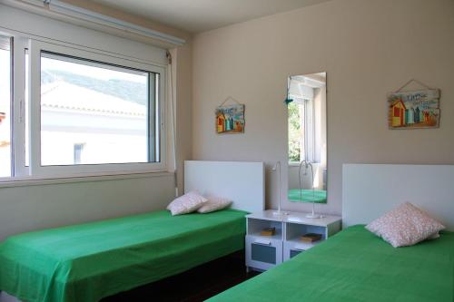  Beach Front Villa with Private Pool IV in Káto Platanítis