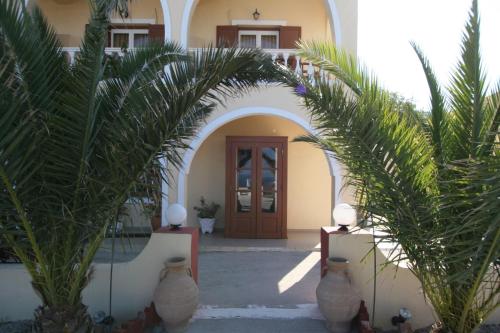 Romantic Spa Resort - image 2