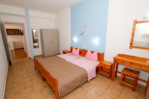 Athina Apartments