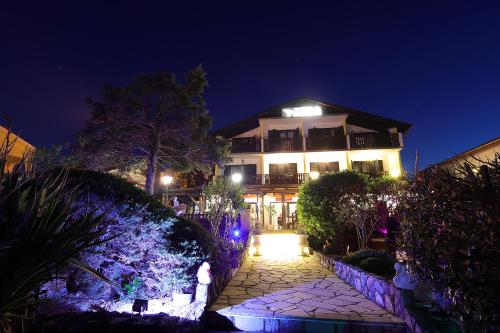  Guest House Zeba & Riviera in Šilo