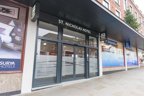 Exterior view, St Nicholas Hotel in Colchester