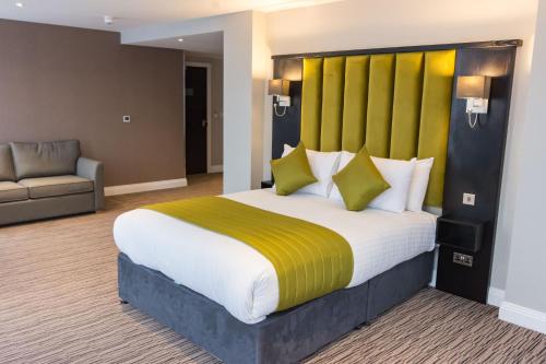 St Nicholas Hotel - image 12