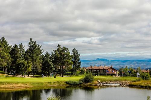 Golfa laukums (teritorijā), Apartamentos Campo de Golf in Sojuela