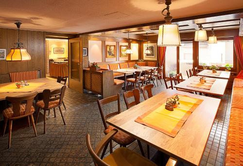 餐廳, 佐姆黑徹霍騰阿爾特斯塔特酒店 (Altstadt-Hotel Zum Hechten) in 菲森市中心