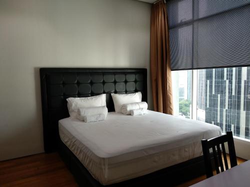 Soho Suites KLCC by LX Suites 2 - image 13
