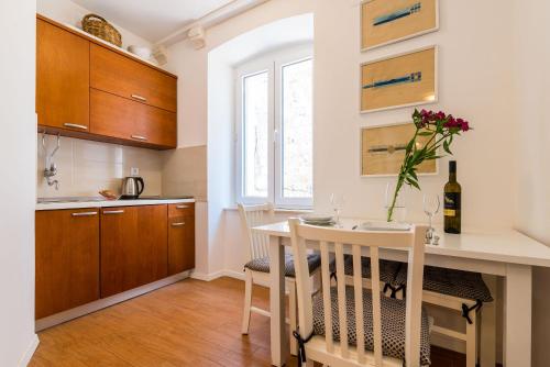 Apartments Tereza 5