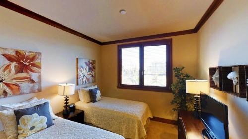 2 Bed 2 Bath Sunrise and Pool View Condo on 5th Floor BT-505 - image 2