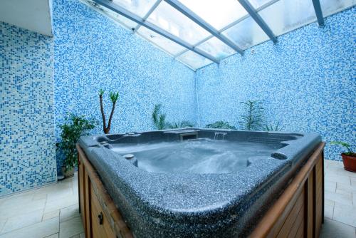 Kap House Family Hotel - image 13
