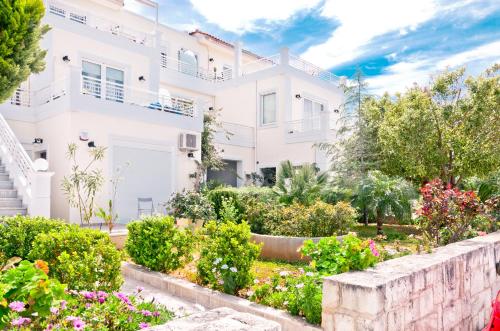  Barbaras Apartment I in Kato Daratso