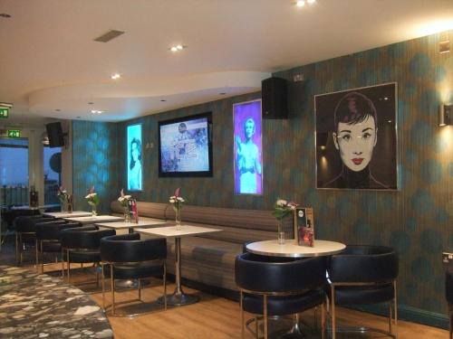 Étterem, Legends Hotel in Brighton