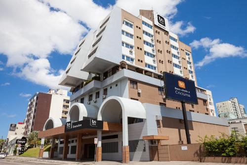 Tri Hotel Executive Criciúma