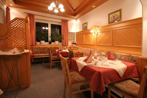 Hotel Alpenrose