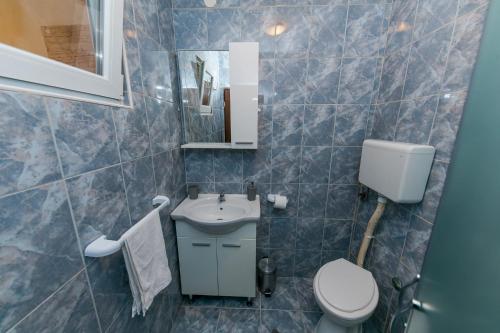 Apartments Vukman - image 12