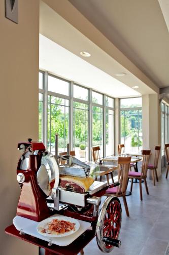 Hôtel Les Glycines - Restaurant & Spa - image 4