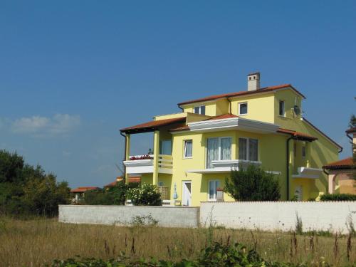 Villa Kamelija 5