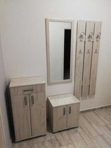 Airport view Apartment - image 7