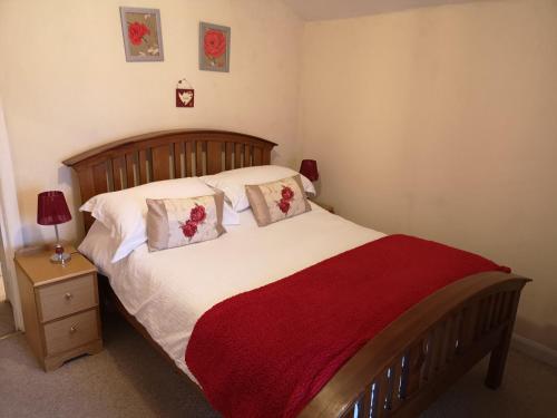 East Mount House - image 6
