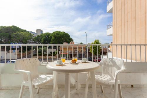 YourHouse Africamar - image 11