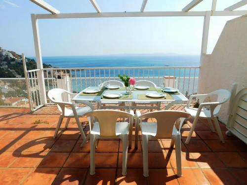 Villa Mallorca gîte à louer Dolmen de la Creu d'en Cobertella