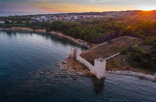 Apartment Zlatoperka