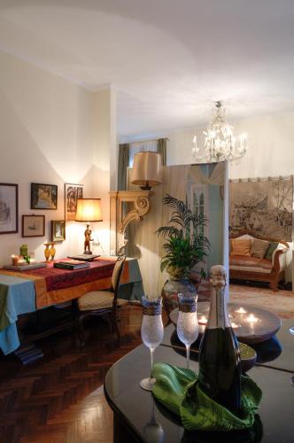 Ca' della Corte – Venice, GA