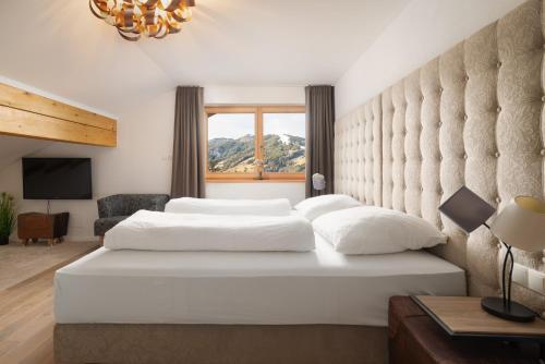  Designferienhaus Luxus Bergchalet XXL Ski In-Out Snow Space Wagrain Flachau in Wagrain