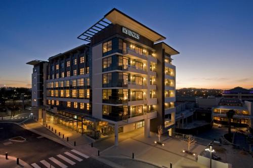 ทัศนียภาพภายนอกโรงแรม, ริดจ์แคมเบลทาวน์ (Rydges Campbelltown) in แคมป์เบลทาวน์