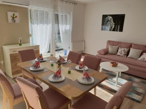 Lion Apartment Zagreb - image 13
