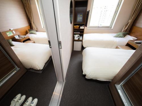 Adjoining Twin Rooms - Non-Smoking