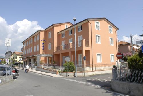 Residence Pax - Accommodation - Fiumaretta di Ameglia