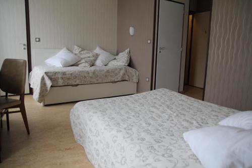 La Madeleine Hotel de charme Bois de la Madeleine