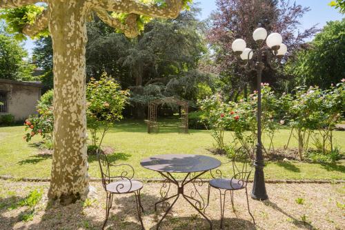 The Originals Boutique, Hôtel Terminus, Bourg-en-Bresse Gare (Qualys-Hotel) - Hôtel - Bourg-en-Bresse