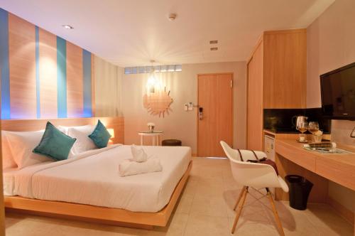 room detail thumbnail 0