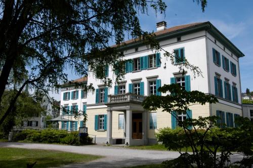 Richterswil Youth Hostel - Accommodation - Richterswil