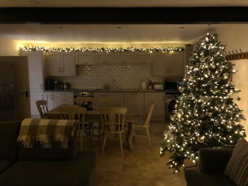 Camerton Inn Cottage