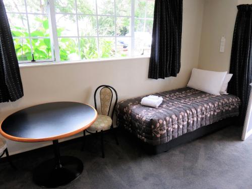 阿德米拉斯汽车旅馆