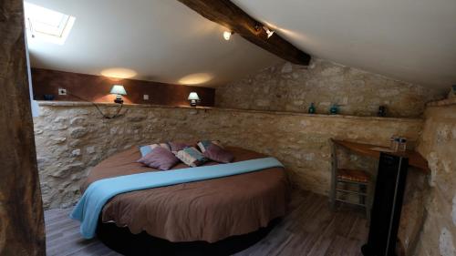 Deluxe Double Room with Shower