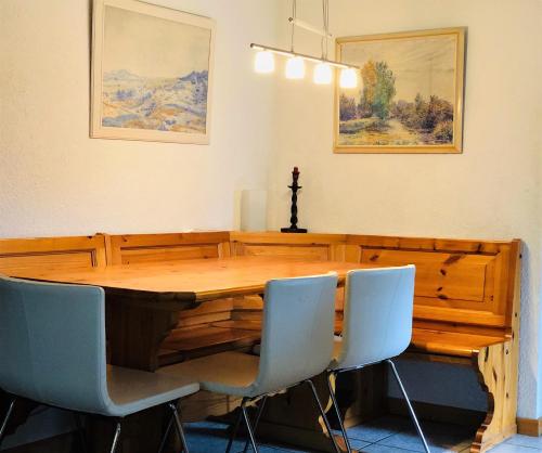 Monteilly A6 in Champery