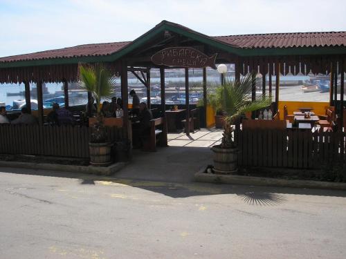 Ribarska Sreshta Family Hotel - image 4