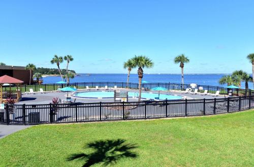 Quality Inn & Suites on the Bay near Pensacola Beach