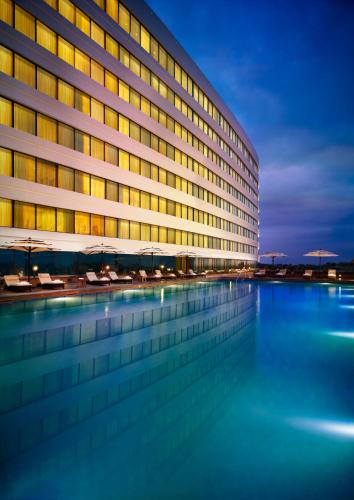 Vivanta Coimbatore,Gopalapuram,5 star