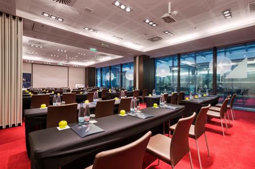 Eurostars Budapest Center - image 10