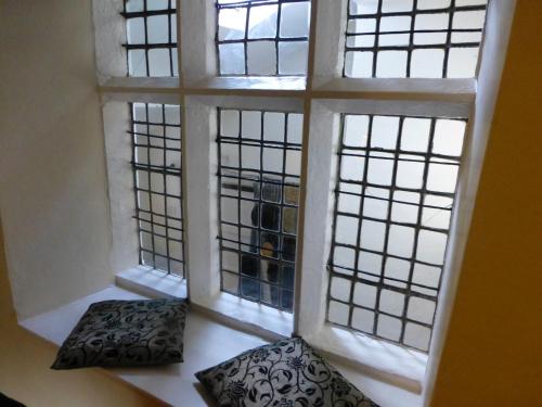 Witherslack Hall Farmhouse - image 6