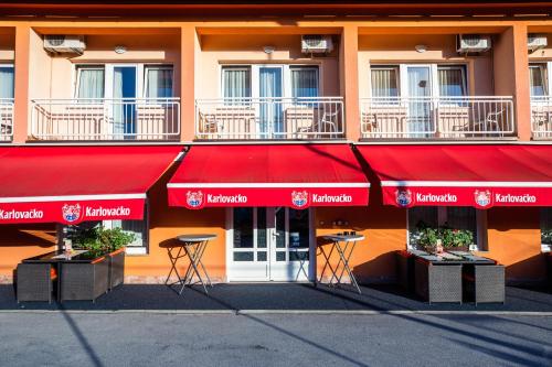 Bed and Breakfast Restaurant DP
