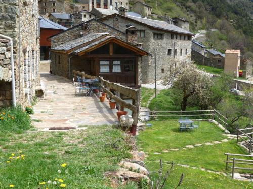 Cal Mestre - Accommodation - Fornells de la Muntanya