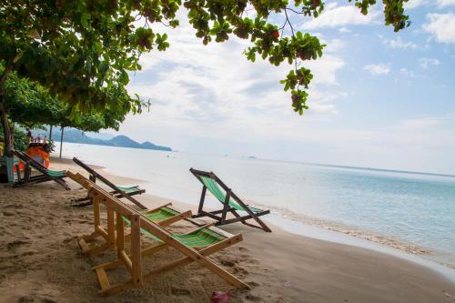 Beach, Baan na Homestay in Koh Chang