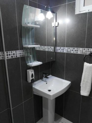 Badezimmer, Residencial Casa da Luz in Mindelo